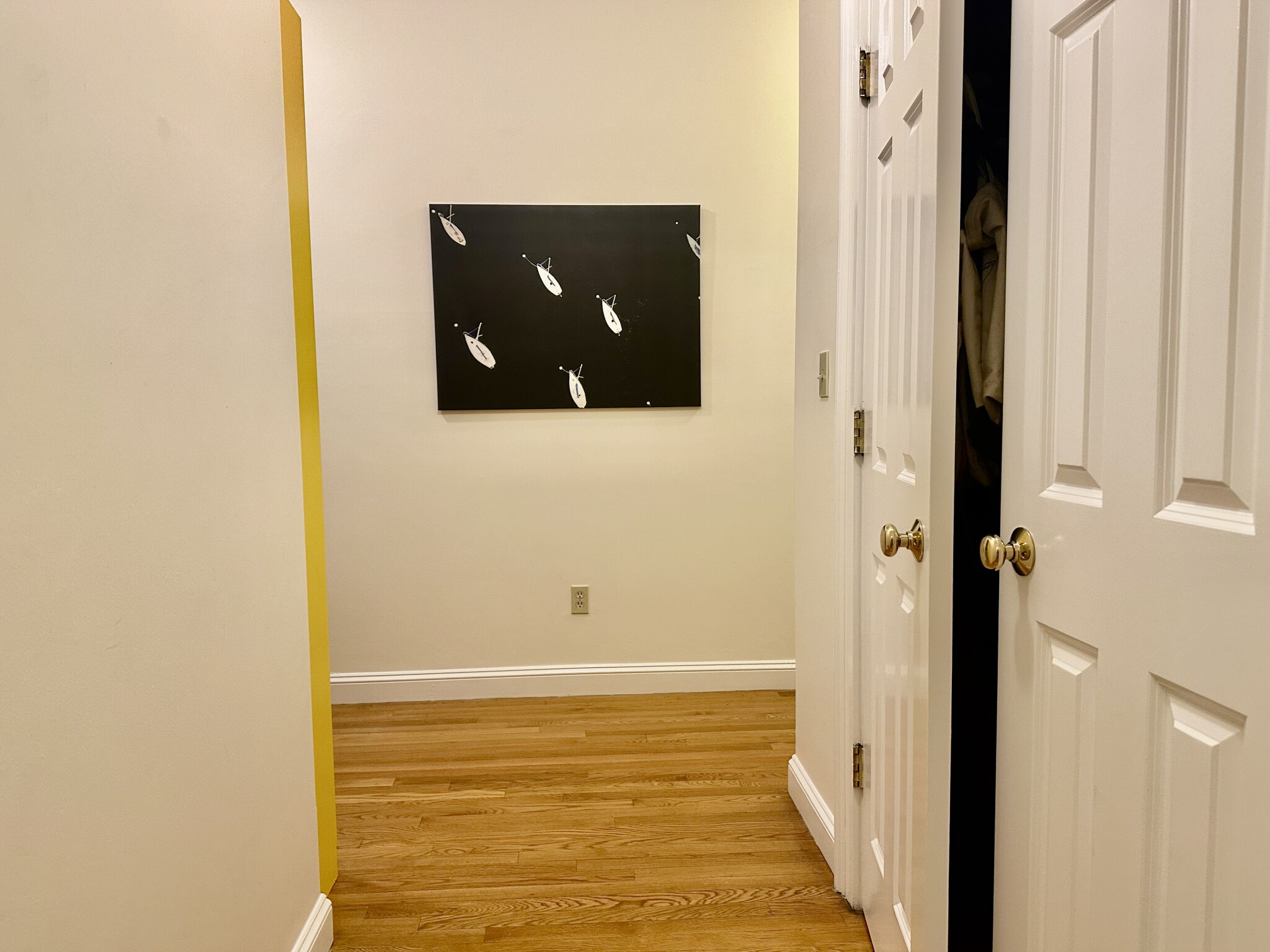 1.5 bed, 1 bath apartment for rent at 4 Park Vale Ave Unit 2, Allston — photo 3 of 28