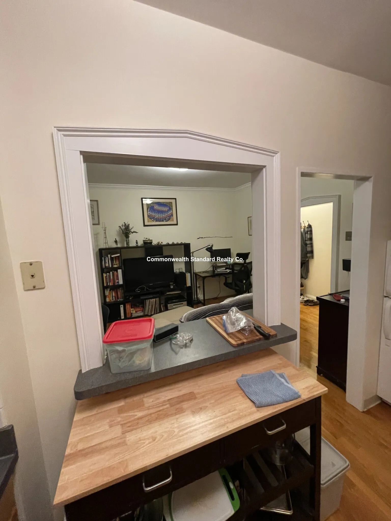 1 bed, 1 bath apartment for rent at 4 Park Vale Ave Unit 4, Allston — photo 26 of 35