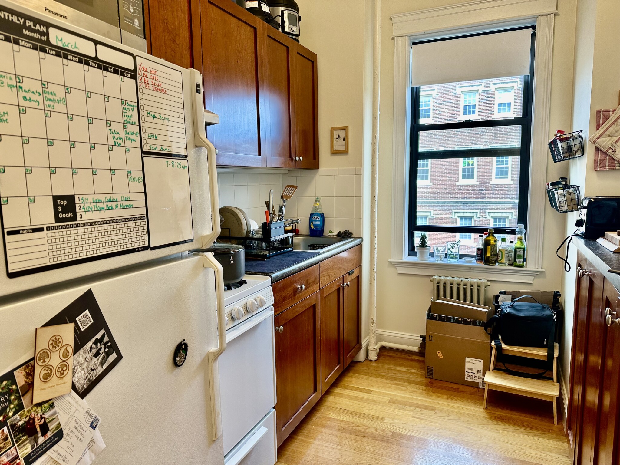 2 bed, 1 bath apartment for rent at 4 Park Vale Ave Unit 5, Allston — photo 14 of 17