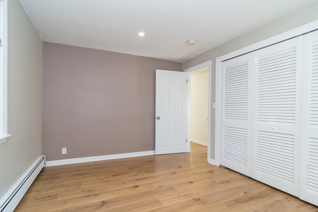 3 bed, 2 bath apartment for rent at 4 Paul St Unit -, North Natick — photo 16 of 27