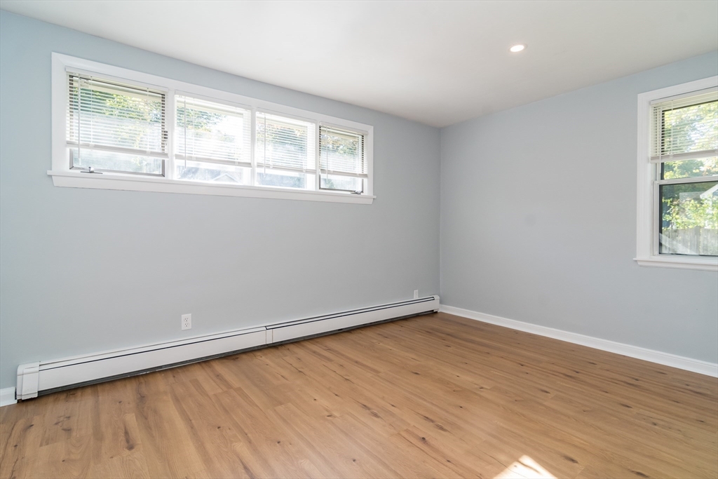 3 bed, 2 bath apartment for rent at 4 Paul St Unit -, North Natick — photo 18 of 27