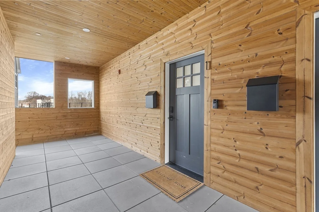 3 bed, 2 bath apartment for rent at 4 Payne St Unit 1, Dorchester — photo 16 of 16