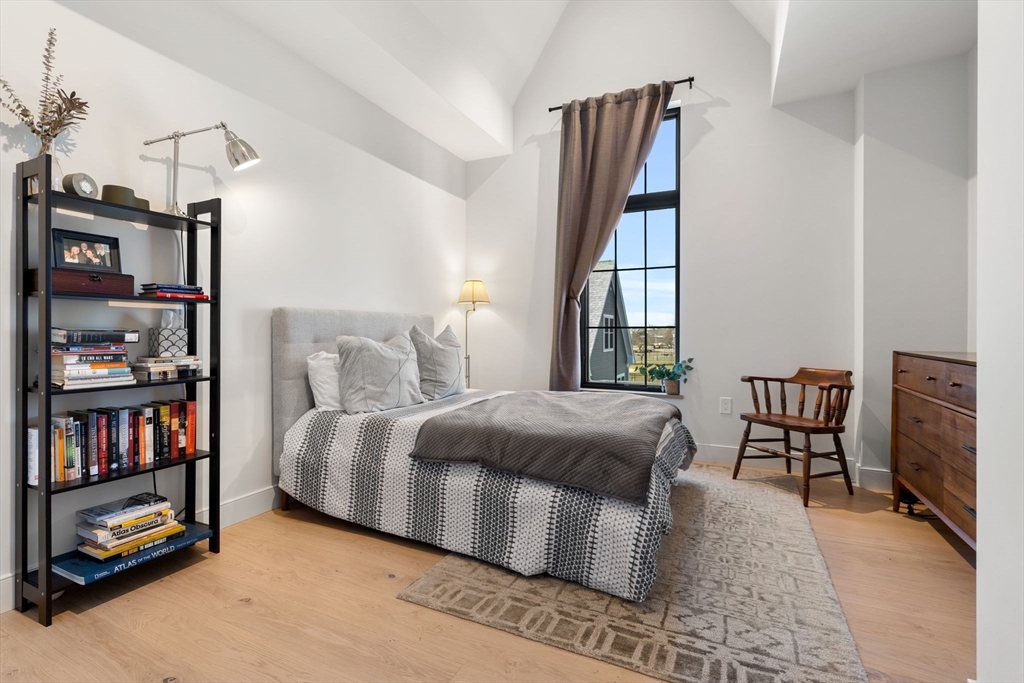 3 bed, 3 bath apartment for rent at 4 Payne St Unit C, Dorchester — photo 15 of 21