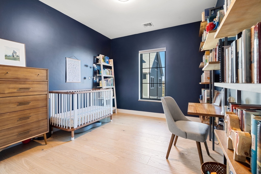 3 bed, 3 bath apartment for rent at 4 Payne St Unit C, Dorchester — photo 10 of 21