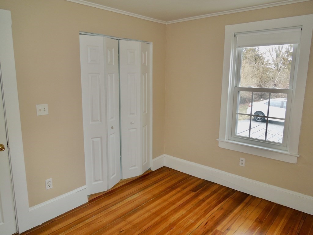 2 bed, 1 bath apartment for rent at 4 Peck St Unit 1, Kingston — photo 11 of 11