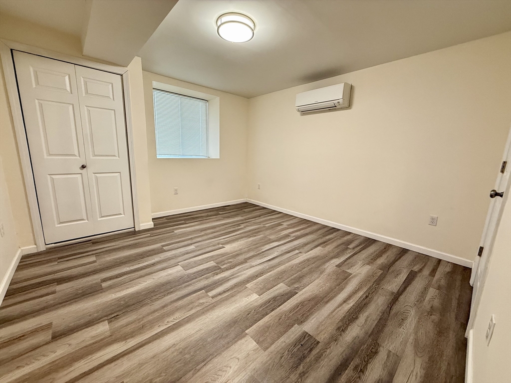 4 bed, 2 bath apartment for rent at 4 Phillips St, Braintree — photo 11 of 13