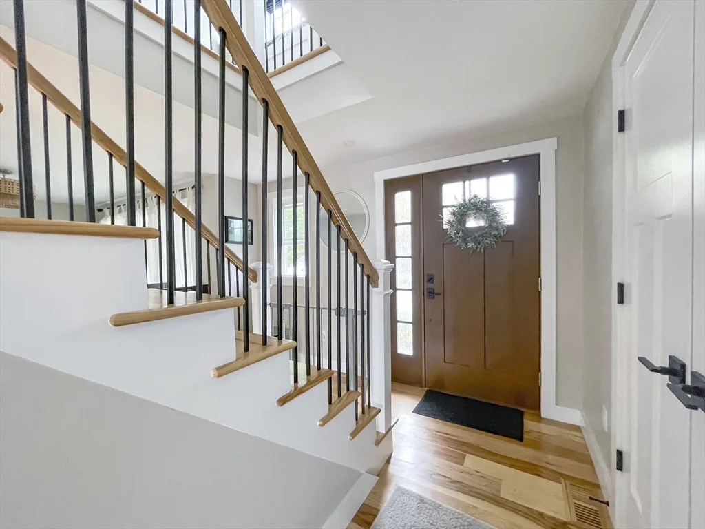 4 bed, 2 bath apartment for rent at 4 Pine Crest Rd, Braintree — photo 12 of 36