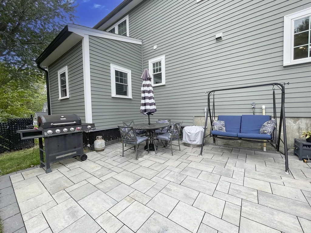 4 bed, 2 bath apartment for rent at 4 Pine Crest Rd, Braintree — photo 33 of 36