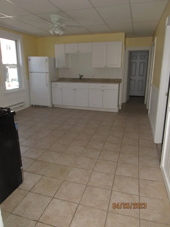 2 bed, 1 bath apartment for rent at 4 Plum St Unit 1, WPI — photo 8 of 28