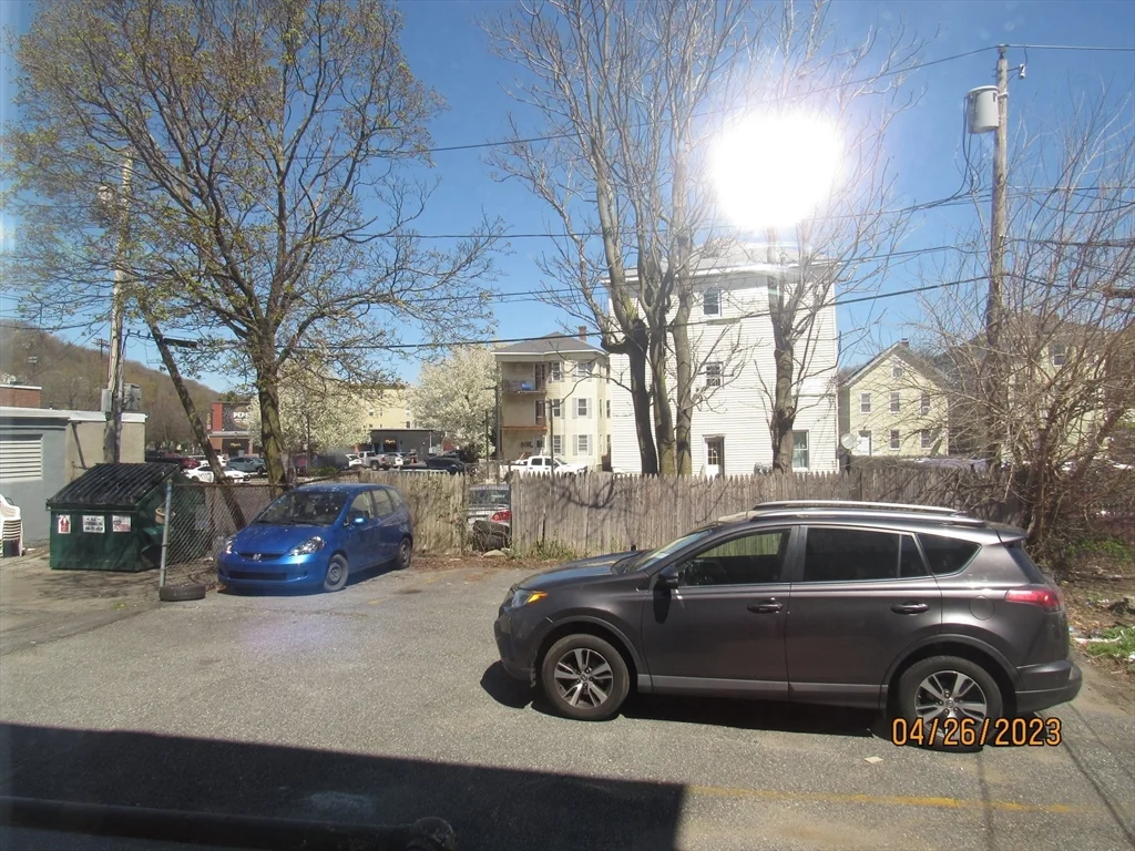2 bed, 1 bath apartment for rent at 4 Plum St Unit 1, WPI — photo 27 of 28