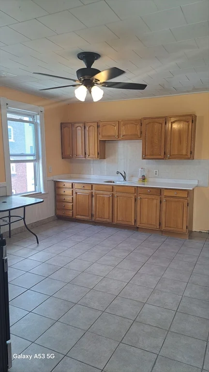 2 bed, 1 bath apartment for rent at 4 Plum St Unit 3, Shrewsbury Street — photo 18 of 30