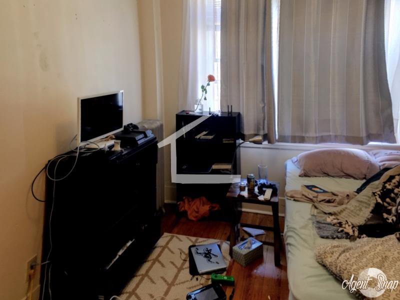 2 bed, 1 bath apartment for rent at 4 Price Rd Unit 1, Brighton — photo 2 of 9