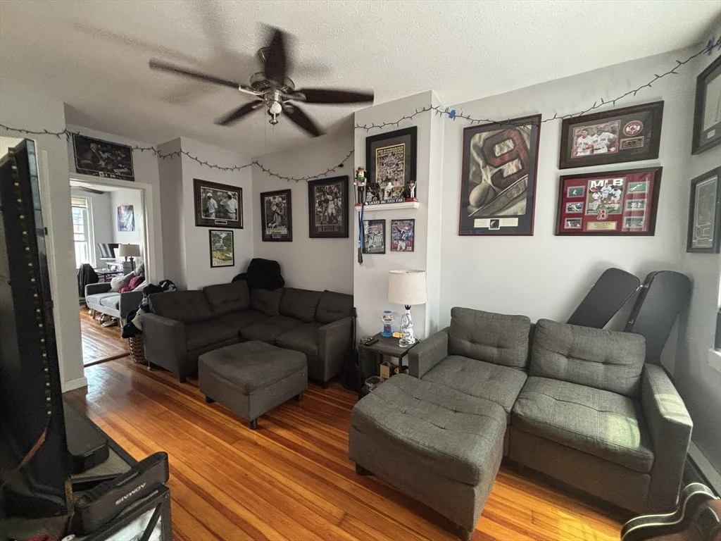 2 bed, 1 bath apartment for rent at 4 Prince St Unit 5, North End — photo 5 of 7