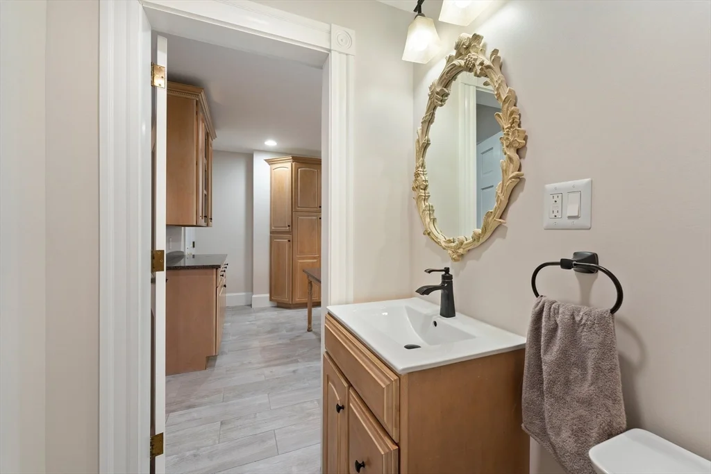4 bed, 1 bath apartment for rent at 4 Prospect St Unit 4, Attleboro — photo 15 of 40