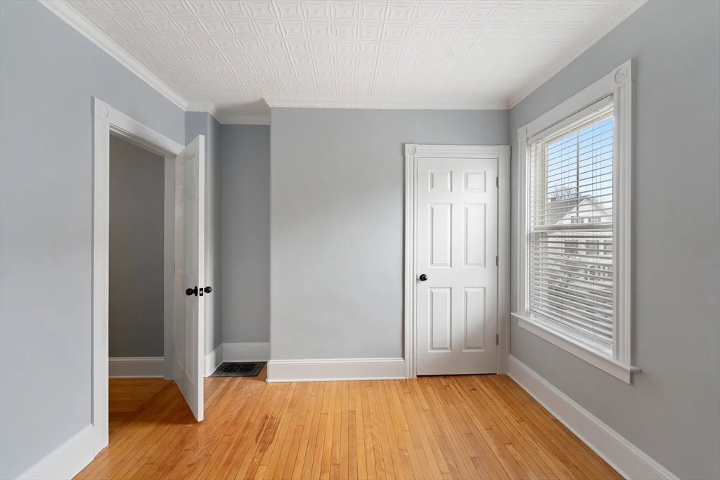 4 bed, 1 bath apartment for rent at 4 Prospect St Unit 4, Attleboro — photo 21 of 40