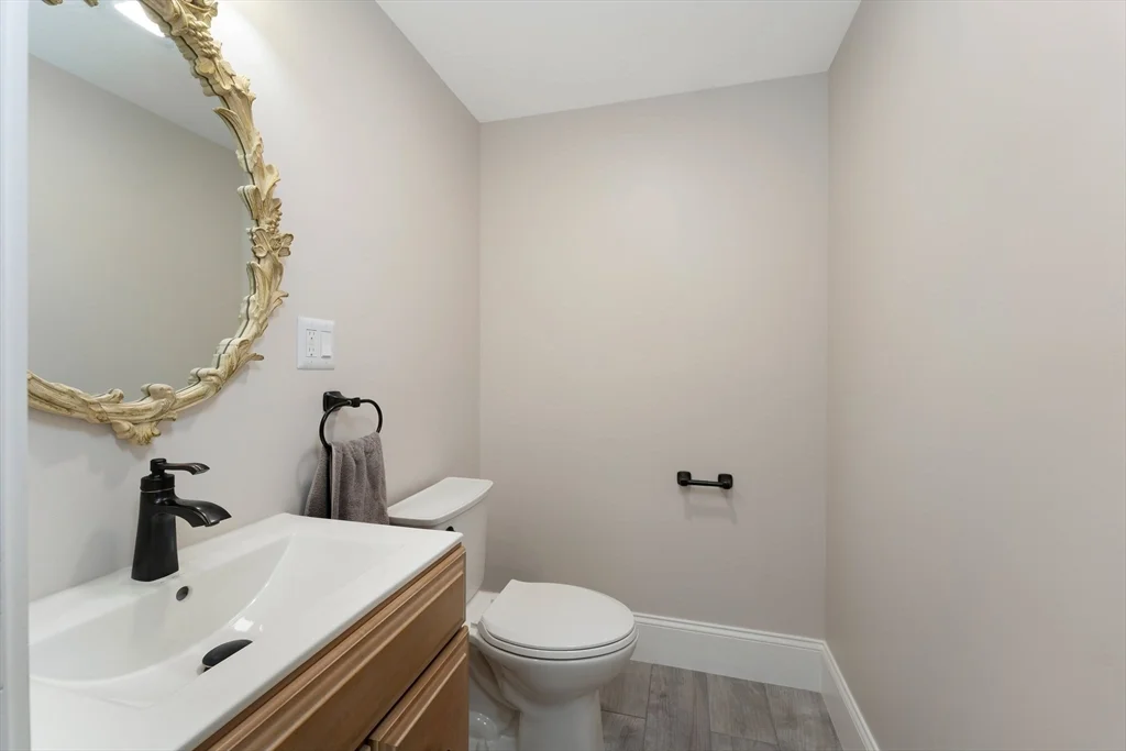 4 bed, 1 bath apartment for rent at 4 Prospect St Unit 4, Attleboro — photo 14 of 40