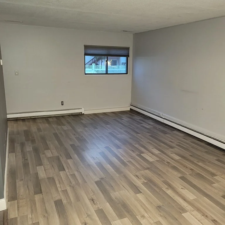 3 bed, 1.5 bath apartment for rent at 4 Raintree Cir Unit 4E, Brockton — photo 9 of 22