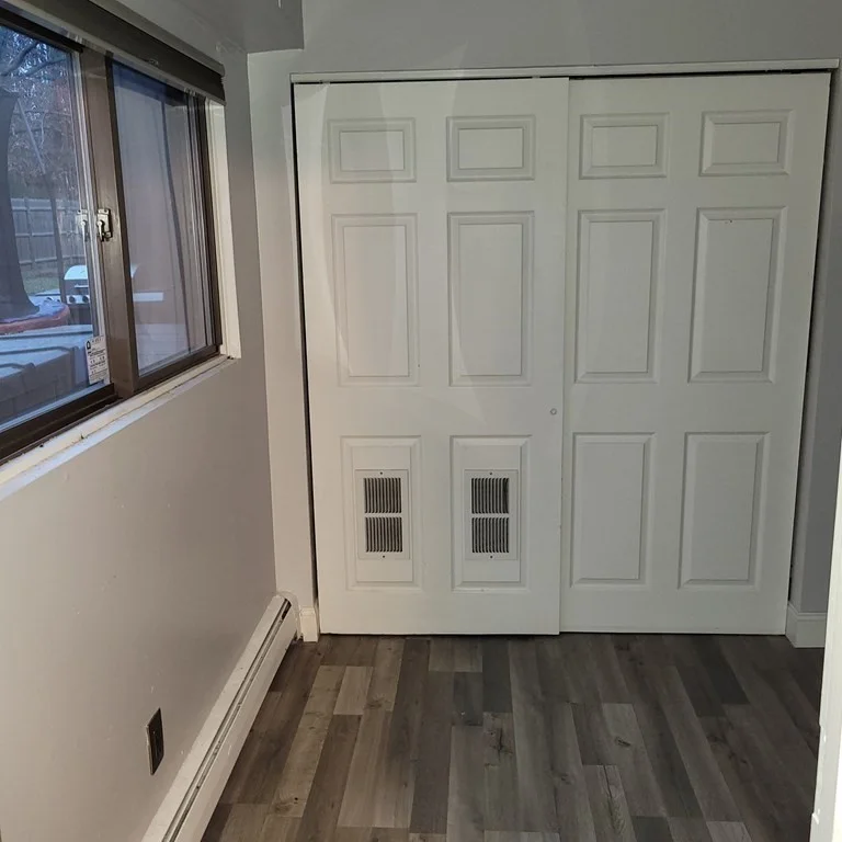 3 bed, 1.5 bath apartment for rent at 4 Raintree Cir Unit 4E, Brockton — photo 10 of 22