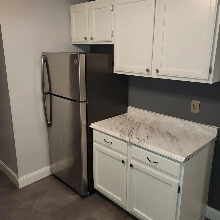 3 bed, 1.5 bath apartment for rent at 4 Raintree Cir Unit 4E, Brockton — photo 4 of 22