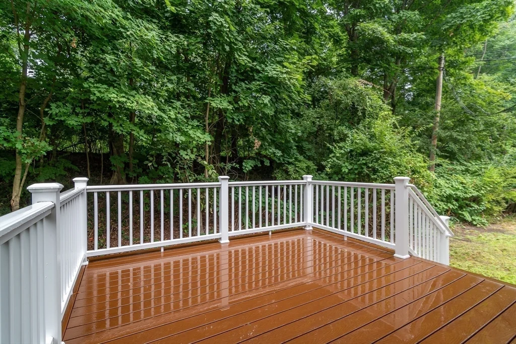 3 bed, 2 bath apartment for rent at 4 Randall Ct, Natick — photo 21 of 25