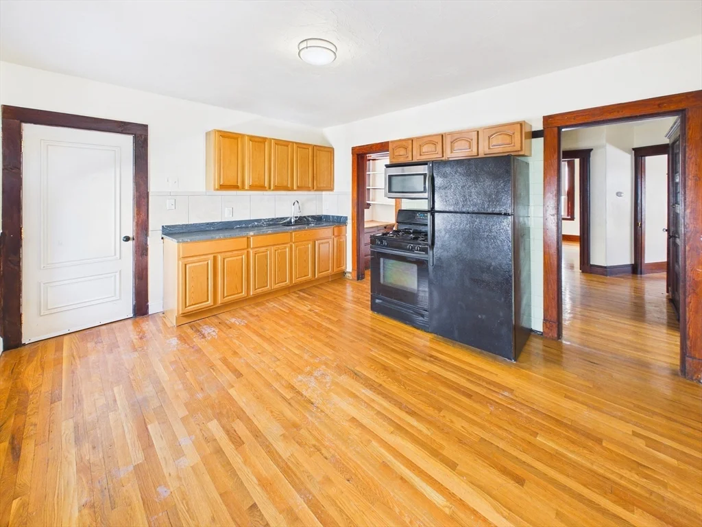 2 bed, 1 bath apartment for rent at 4 River St Unit 4, East Dedham — photo 4 of 11