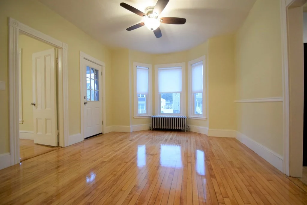 1 bed, 1 bath apartment for rent at 4 Riverside Sq Unit 1, Boston — photo 5 of 15