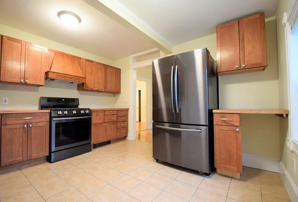 1 bed, 1 bath apartment for rent at 4 Riverside Sq Unit 1, Boston — photo 2 of 15