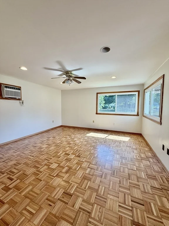 3 bed, 3 bath apartment for rent at 4 Rutledge Rd Unit 4, Natick — photo 7 of 20