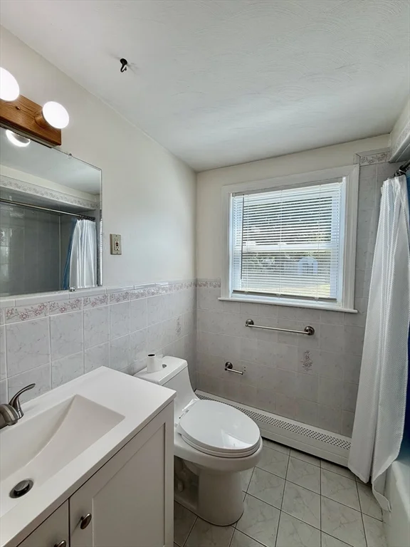 3 bed, 3 bath apartment for rent at 4 Rutledge Rd Unit 4, Natick — photo 11 of 20