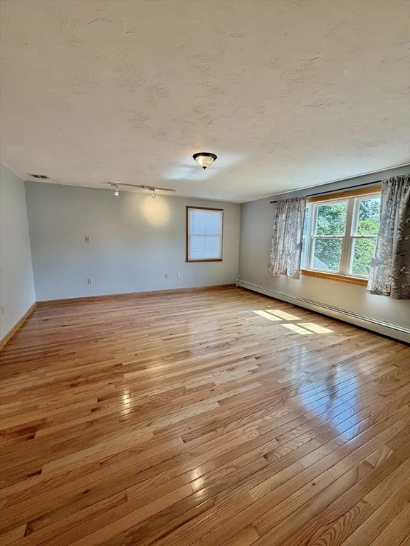 3 bed, 3 bath apartment for rent at 4 Rutledge Rd Unit 4, Natick — photo 12 of 20