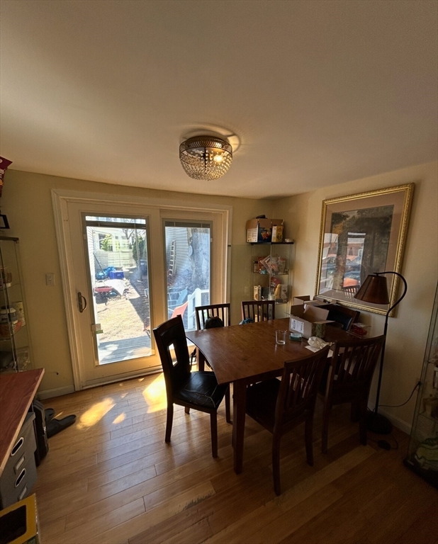 5 bed, 2 bath apartment for rent at 4 Saint Mary Rd, Central Square — photo 8 of 14