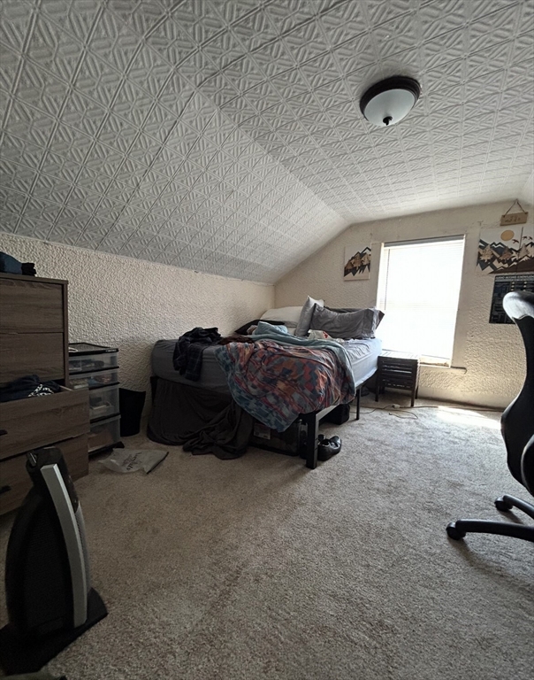 5 bed, 2 bath apartment for rent at 4 Saint Mary Rd, Central Square — photo 9 of 14