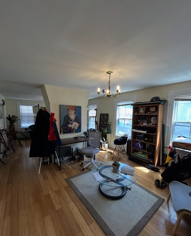 5 bed, 2 bath apartment for rent at 4 Saint Mary Rd, Central Square — photo 2 of 14