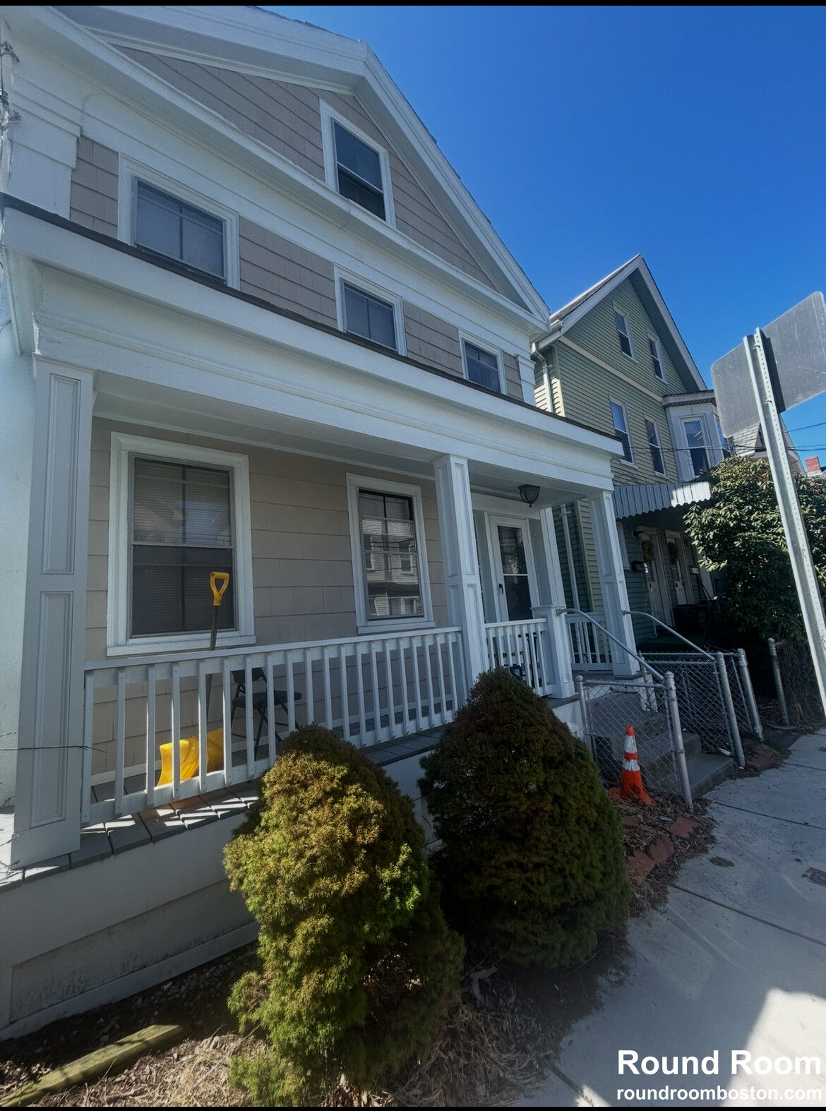 5 bed, 2 bath apartment for rent at 4 Saint Mary Rd Unit 1, Mid-Cambridge — photo 1 of 25