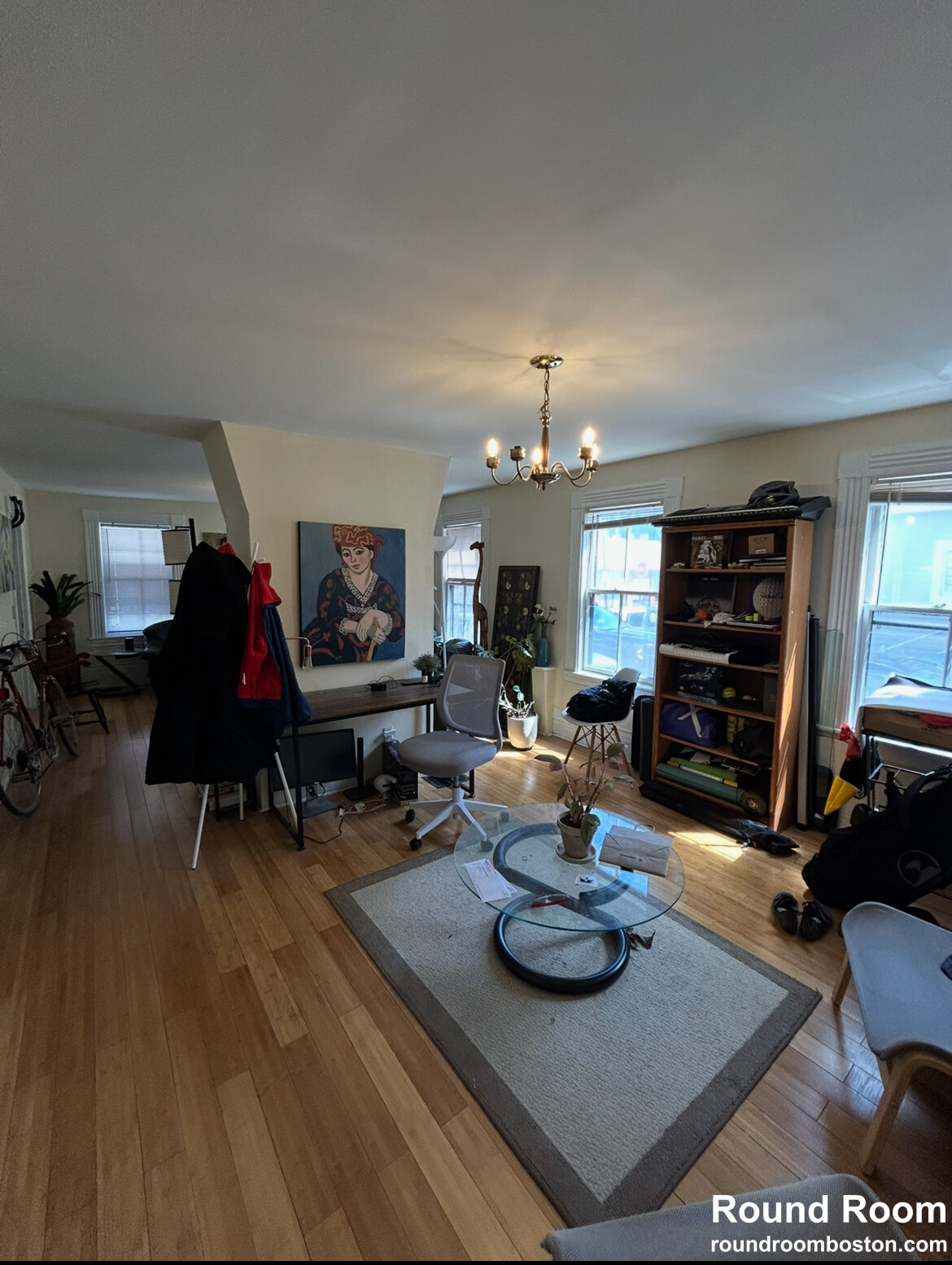 5 bed, 2 bath apartment for rent at 4 Saint Mary Rd Unit 1, Mid-Cambridge — photo 4 of 25