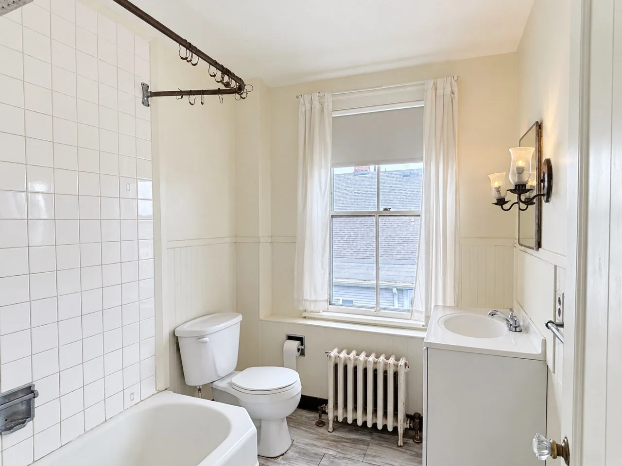 1 bed, 1 bath apartment for rent at 4 Saunders St Unit 3R, Salem — photo 8 of 10