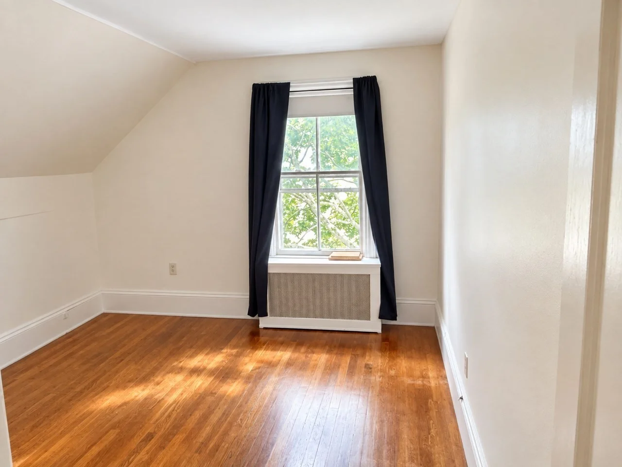 1 bed, 1 bath apartment for rent at 4 Saunders St Unit 3R, Salem — photo 7 of 10