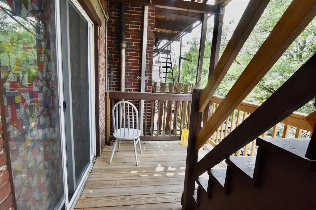 2 bed, 1 bath apartment for rent at 4 Saxton St Unit 2, Dorchester — photo 13 of 14