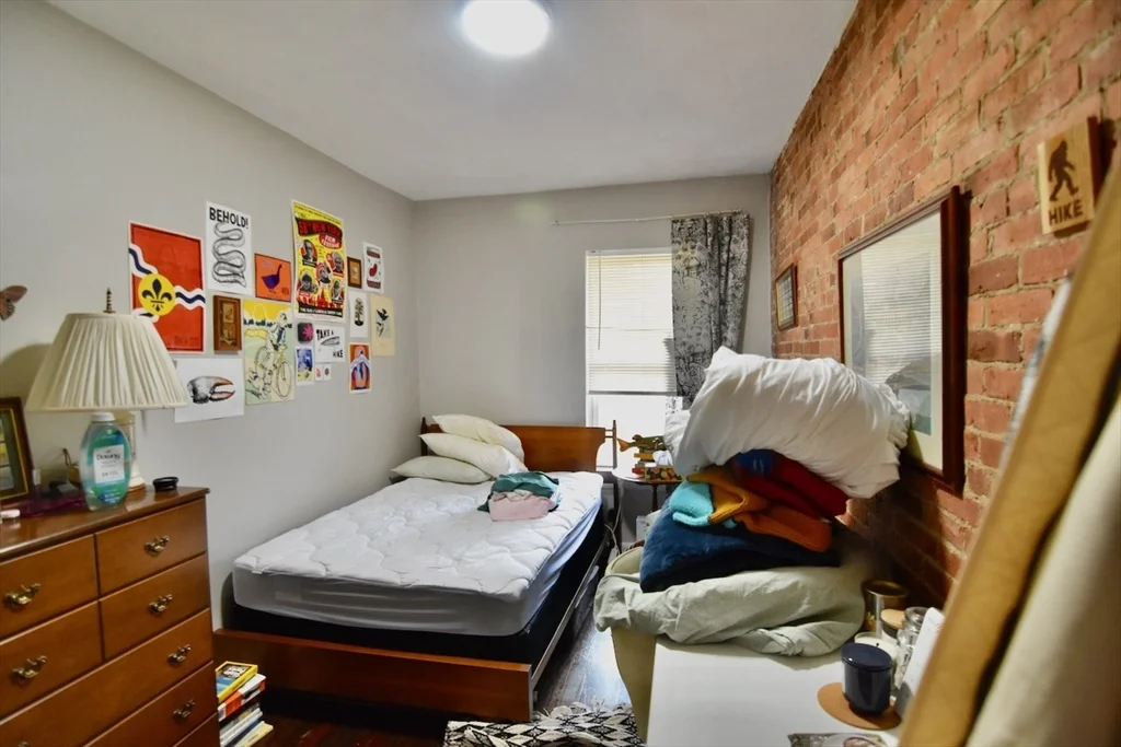 2 bed, 1 bath apartment for rent at 4 Saxton St Unit 2, Dorchester — photo 10 of 14