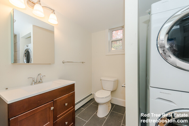 2 bed, 2 bath apartment for rent at 4 School St Unit 1, Roxbury — photo 5 of 22