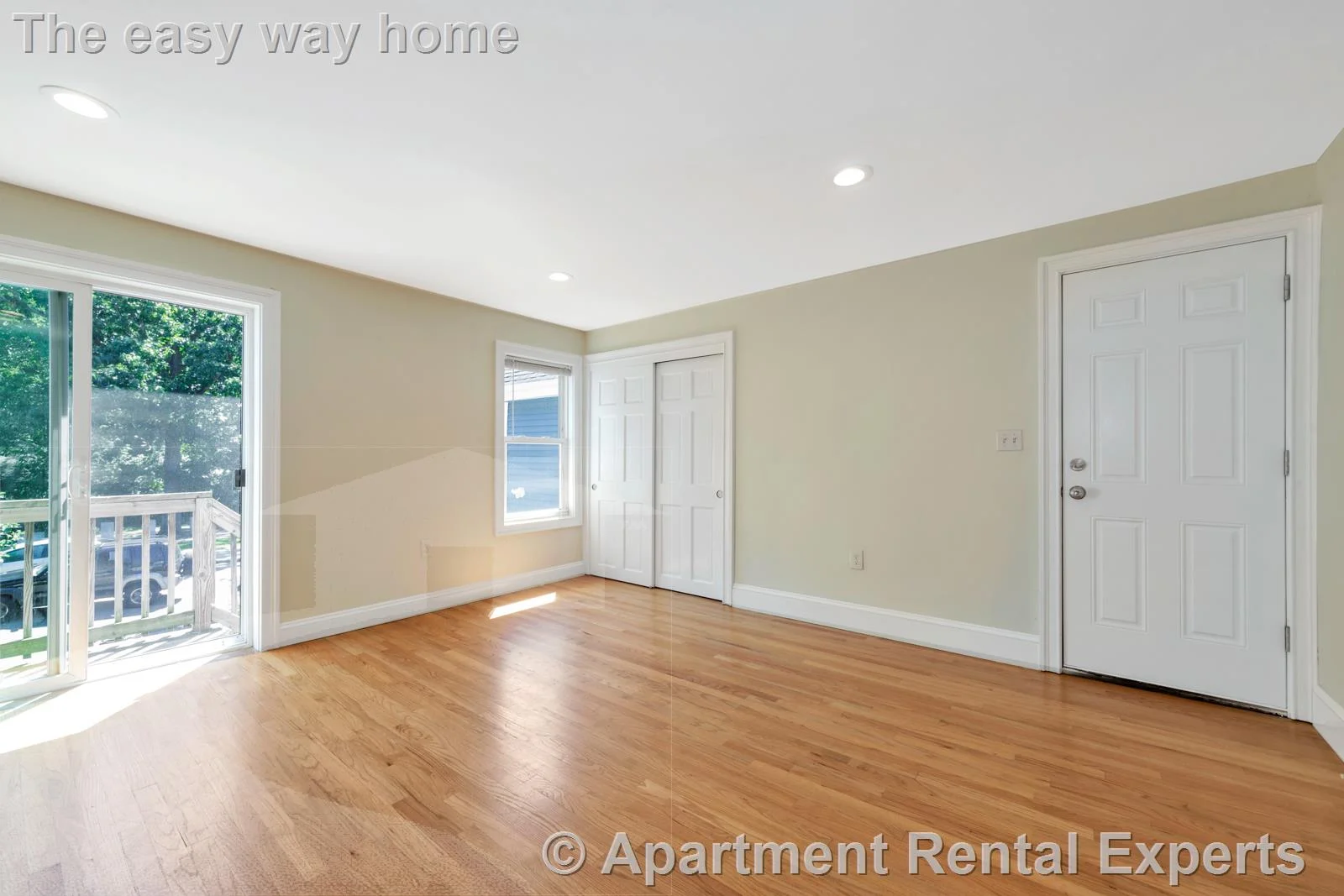 4 bed, 3 bath apartment for rent at 4 School St Unit 2, Jamaica Plain — photo 6 of 20