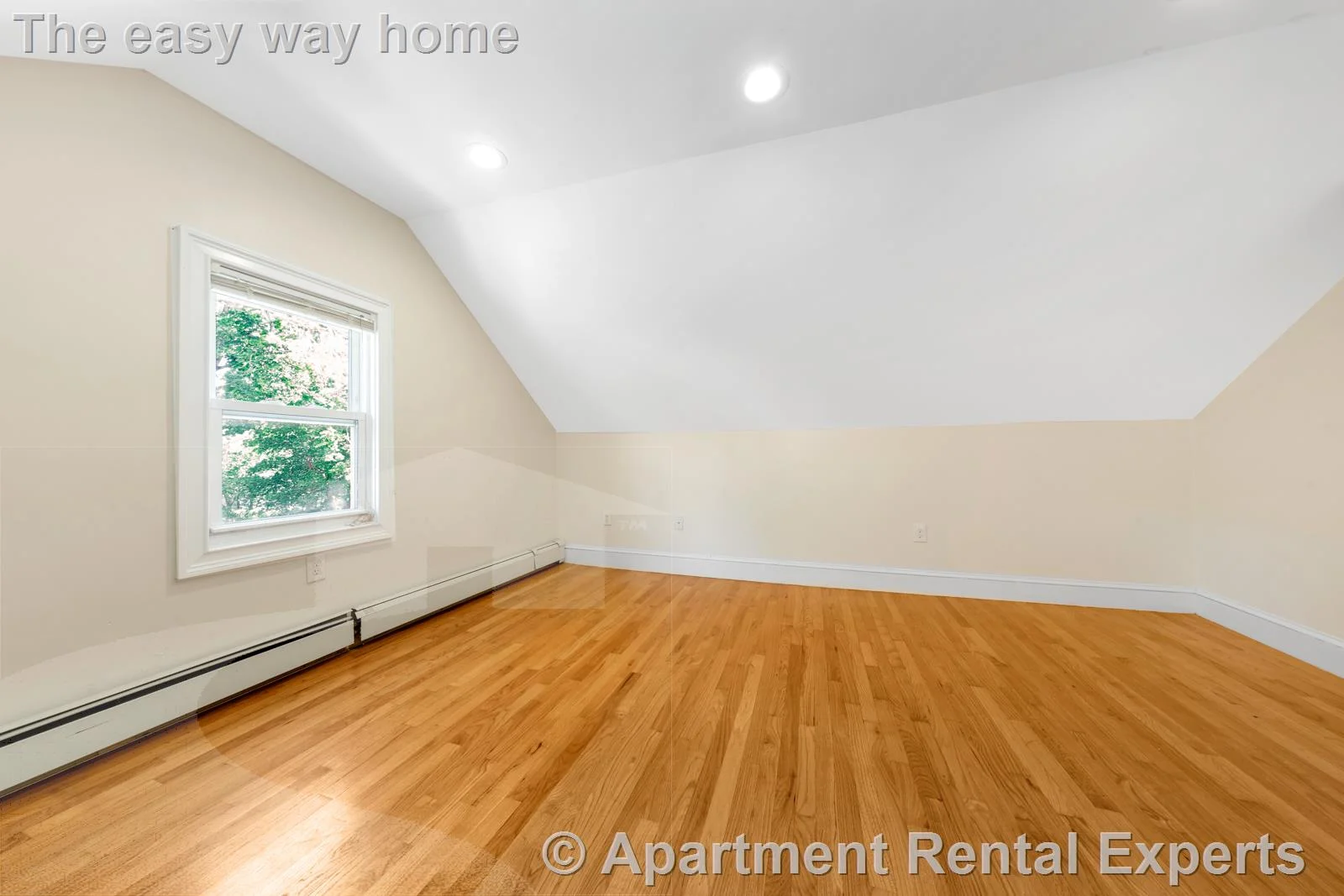 4 bed, 3 bath apartment for rent at 4 School St Unit 2, Jamaica Plain — photo 13 of 20
