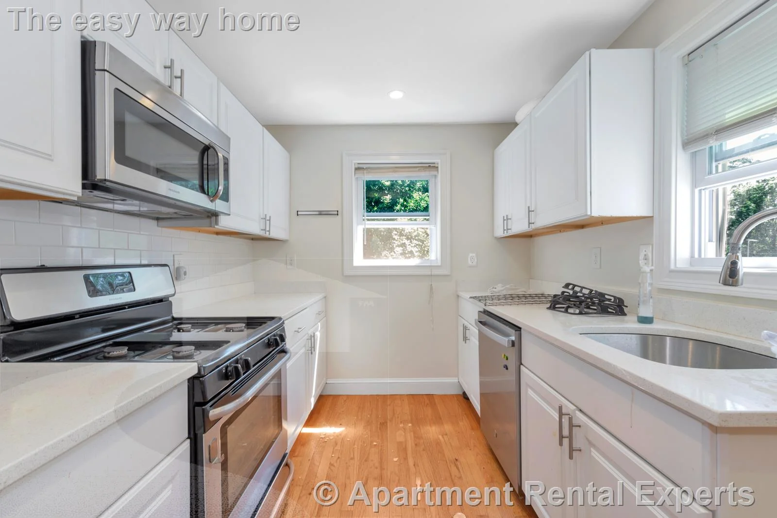 4 bed, 3 bath apartment for rent at 4 School St Unit 2, Jamaica Plain — photo 1 of 20