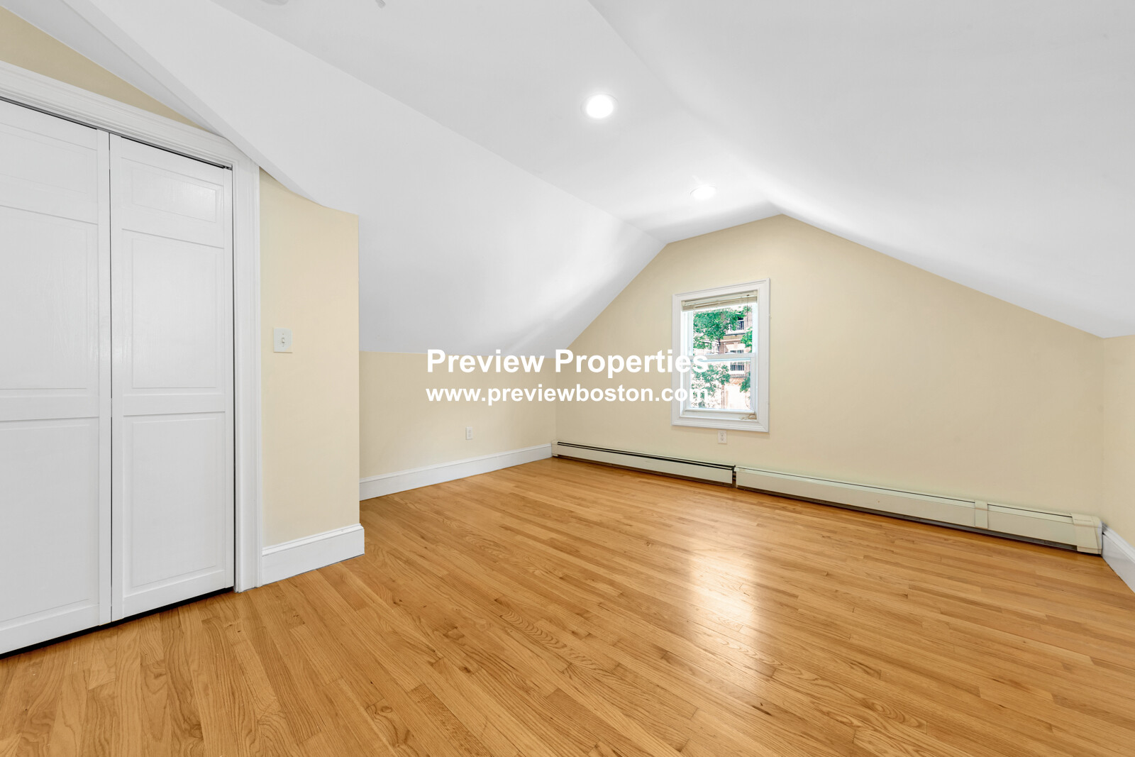 4 bed, 3 bath apartment for rent at 4 School St Unit 2P, Roxbury — photo 17 of 41
