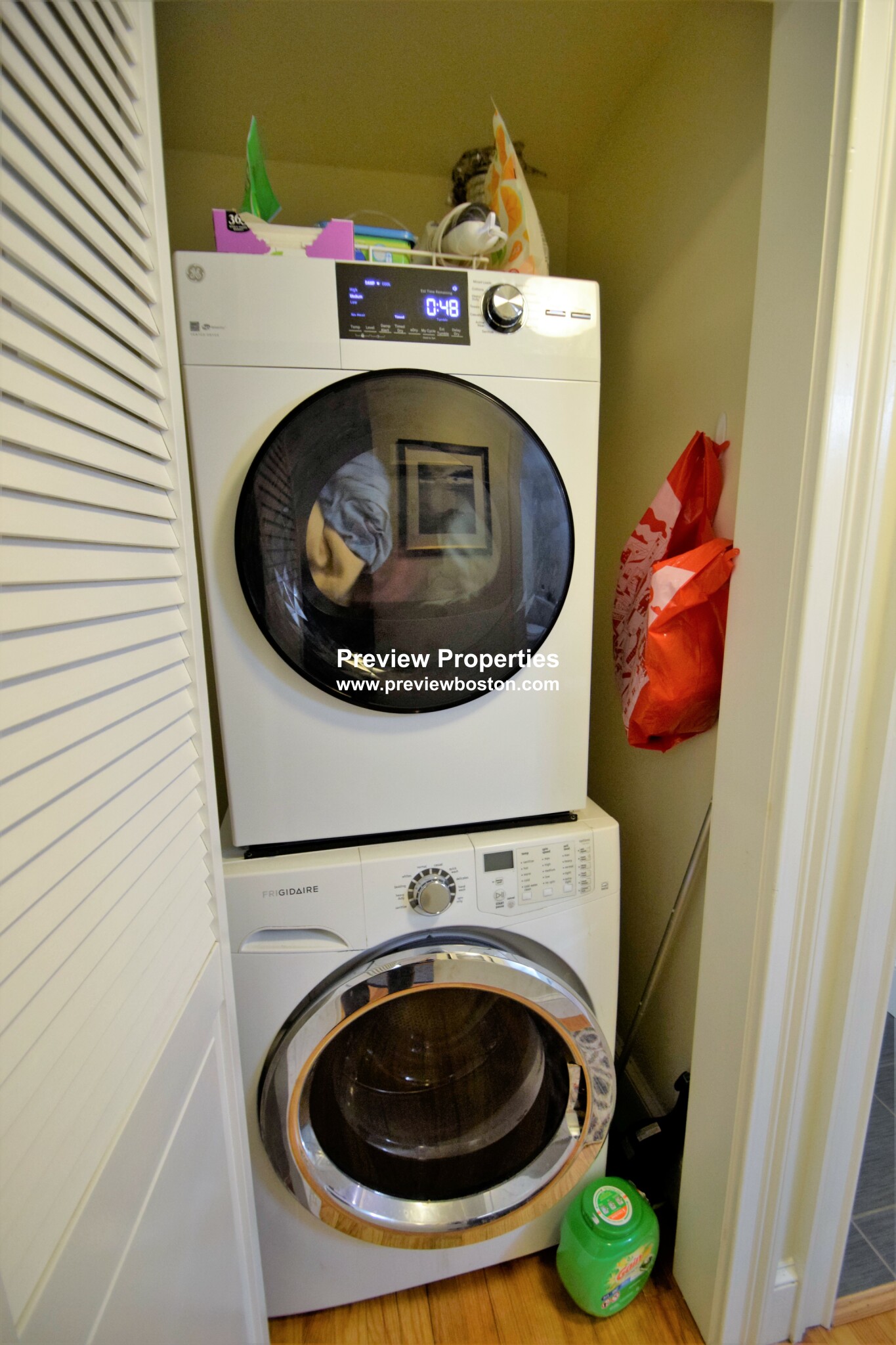4 bed, 3 bath apartment for rent at 4 School St Unit 2P, Roxbury — photo 39 of 41