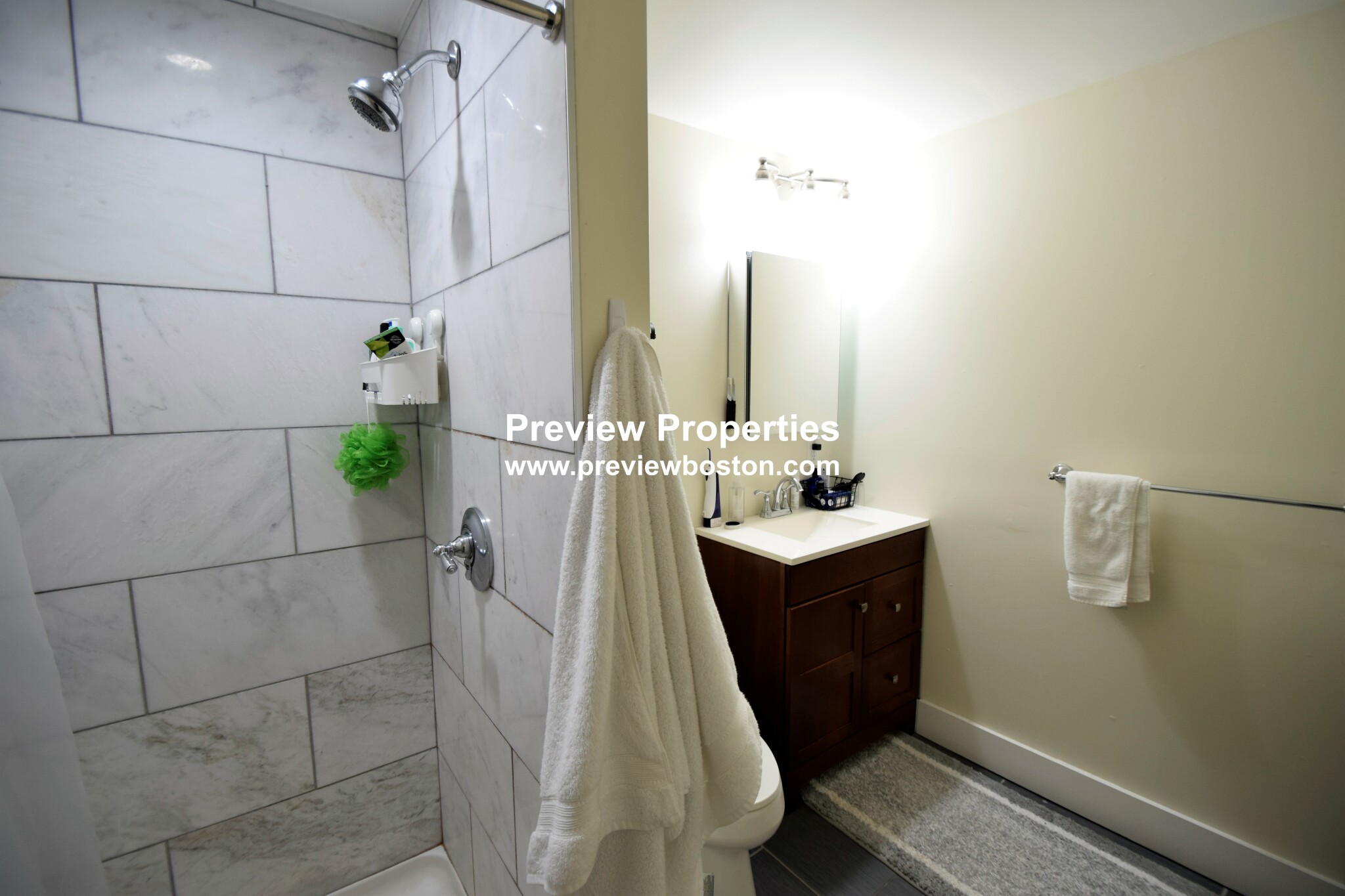 4 bed, 3 bath apartment for rent at 4 School St Unit 2P, Roxbury — photo 22 of 41