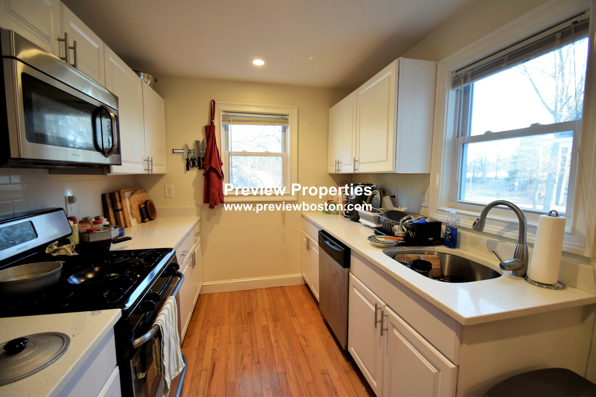4 bed, 3 bath apartment for rent at 4 School St Unit 2P, Roxbury — photo 30 of 41