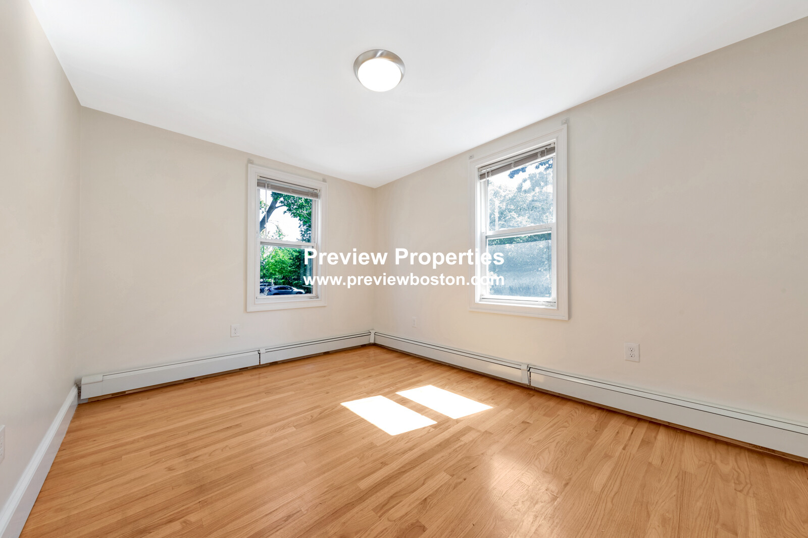 4 bed, 3 bath apartment for rent at 4 School St Unit 2P, Roxbury — photo 2 of 41