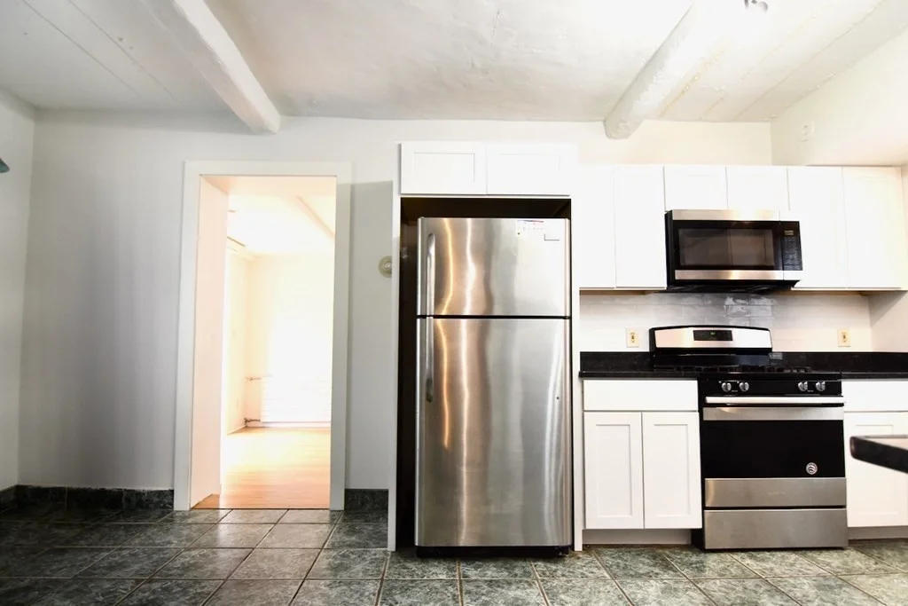 2 bed, 1 bath apartment for rent at 4 School St Unit 4, Milton Center — photo 4 of 25