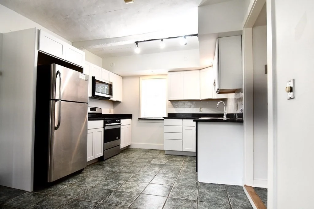 2 bed, 1 bath apartment for rent at 4 School St Unit 4, Milton Center — photo 17 of 25